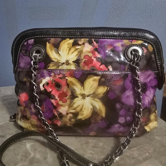 Ellen Tracy Floral Purple & Yellow Vinyl Shoulder Bag - Picture 4 of 12